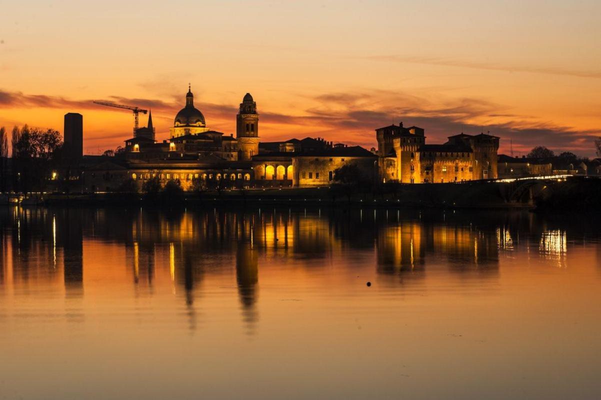 Via Verdi 37 1P Mantova Ngoại thất bức ảnh